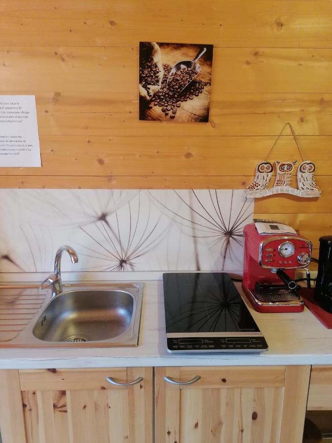 Agriturismo Bio Apipoli Lucino Eksteriør billede