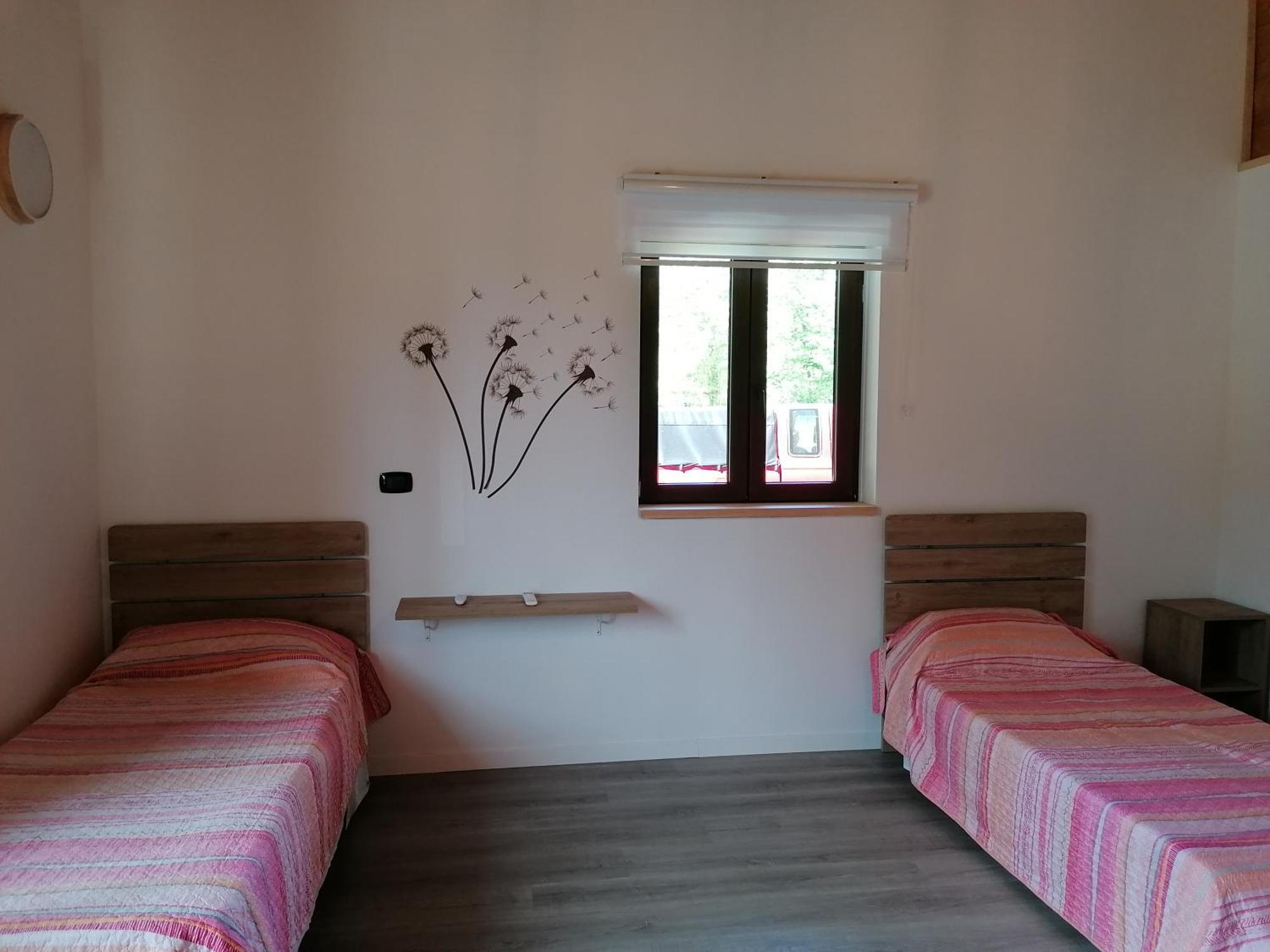 Agriturismo Bio Apipoli Lucino Eksteriør billede